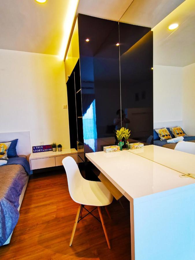Apartamento Simfoni Level 39 Superior Designer Studio With 100Mbps Wifi & Netflix Kampong Baharu Balakong Exterior foto